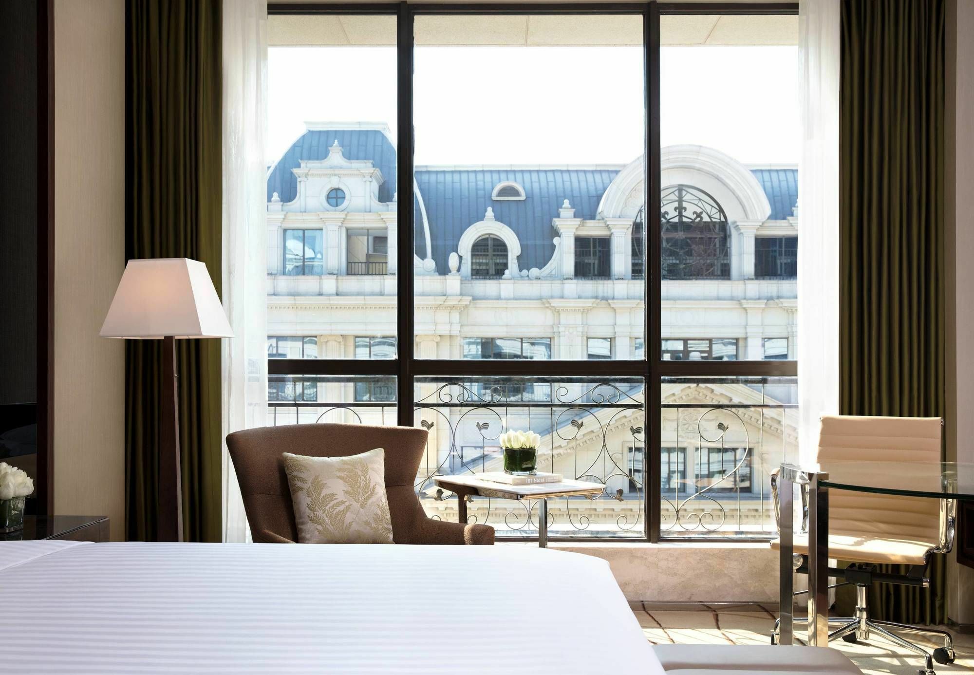 Hotel Courtyard By Marriott Changfeng Park Shanghai